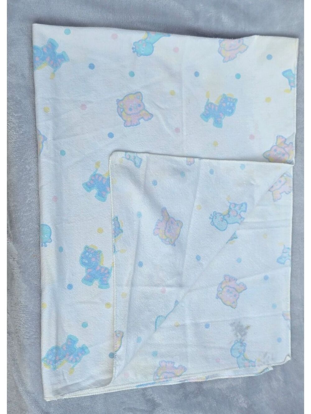 Vintage Flannel Receiving Blanket Pastel Giraffe Tiger Cat Zebra Polka Dot White